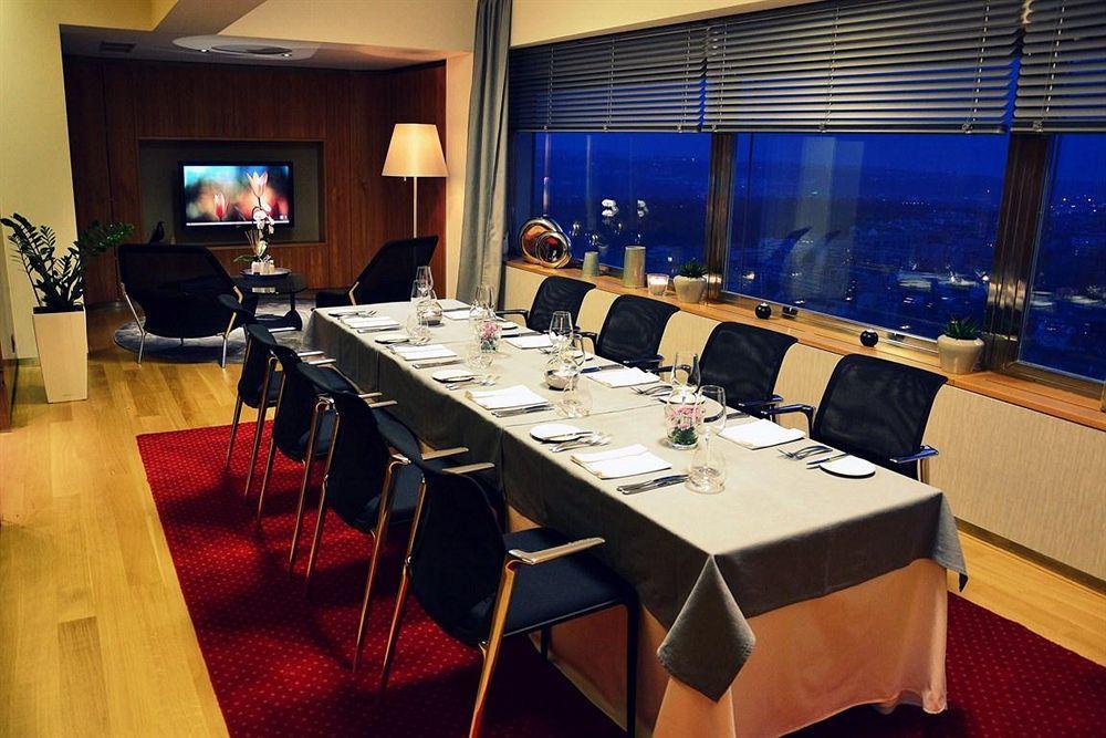 One Room Hotel Praha Eksteriør bilde